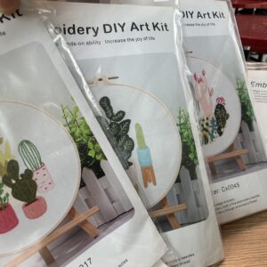 Simple Embroidery Kit